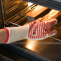 隔熱手套 防燙手套 五指烤箱隔熱手套 加厚款 微波爐防燙防護手套 烘焙 硅膠條紋 1只『my0484』