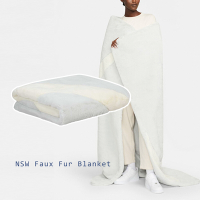 Nike 棉被 NSW Blanket 淺灰藍 米白 毛皮 毯子 厚被被 舒適 大Logo 毛毯 被子 DO3793-025