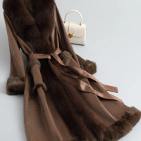 Leather and fur integrated coat for women in 2023, winter fur collar, Haining fur coat, rabbit fur inner liner, slim fit