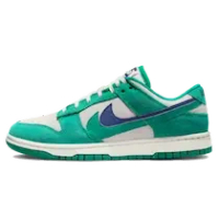 WMNS DUNK LOW SE 85 DOUBLE SWOOSH GREEN AND SAIL