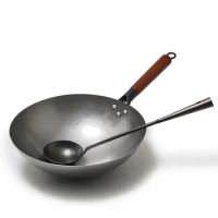 2023 New Chinese Traditional Iron Wok Handmade Large Wok&amp;Wooden Handle Non-stick Wok Gas Cooker Pan Kitchen Cookware Iron Pot