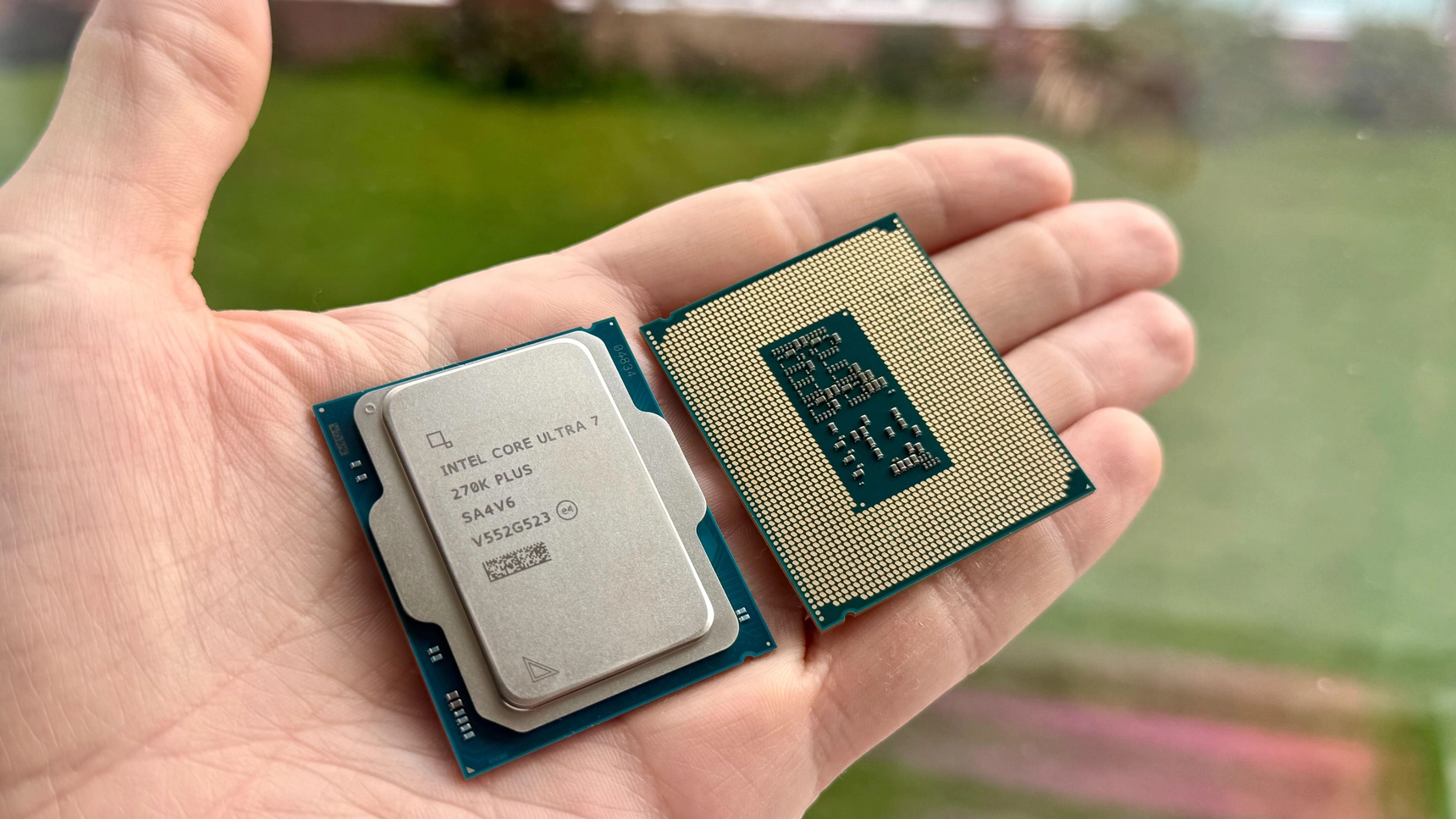 Intel Core Ultra 7 270K インテル Intel が Core Ultra 7 270K Plus および 250K Plus を発表、300ドルと
