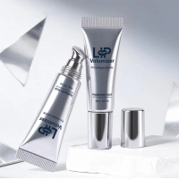 10ML Hyaluronic Acid Lip Care Serum Unscented Smooth Non Sticky Easy To Apply For Daily Use P1H0