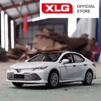 Mô hình xe Toyota Camry 2020 tỷ lệ 1:32