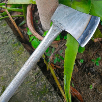 kapak pipa baja per sudah disepuh pande kapak potong kayu dan bambu