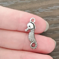 20PCS Bohemian Small Ocean Sea Horse Charm Zinc Alloy seahorse Pendant Charm for Bracelet Necklace Earrings Jewelry Making