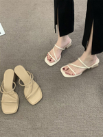 仙女風拖鞋女夏外穿2024新款法式氣質高級感辦公室中跟粗跟涼拖鞋-樂購