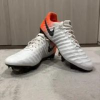 NIKE ナイキ　ティエンポレジェンド 7 SG エリート　アンチクロッグ　レア NIKE ナイキ ティエンポレジェンド 7 SG エリート アンチクロッグ レア