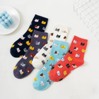 5 Pairs of Novel and Cute Cat Patterned Women's Socks Comfortable and Soft Casual Long Socks