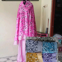 mukena katun bali motif bunga sakura