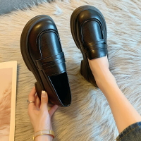 日係小皮鞋女 春季英倫風黑色厚底樂福鞋 復古樂福鞋 鬆糕厚底鞋 女生樂福鞋 女生厚底鞋 小皮鞋 方頭樂福鞋