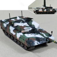 1:72 Scale German 2A4 Main Battle Tank 12226PB PVC Model