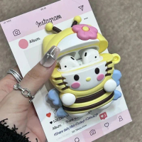 Cartoon Sanrio Kawaii Hello Kitty Bee Airpods Protective Shell Cute Case Suit for Airpods 1 2 3 Pro Pro2 Girls Students Cute Cas