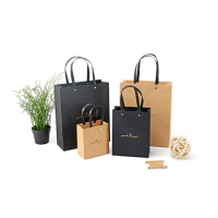 500pcs Hot Selling Luxury Paper Christmas Bags Packaging With Your Own Logo Customized Gift Paper Bags With Rivet Handle