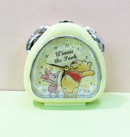 【震撼精品百貨】Winnie the Pooh 小熊維尼~迪士尼鬧鐘-維尼黃#06706