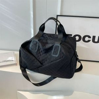 全城熱賣 - 瑜伽運動包女款健身包乾濕分離收納訓練包大容量手挎旅行包行李袋黑色