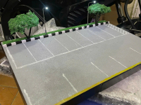 Diorama - trưng bày xe tỷ lệ 1:64 kthuoc 40x25