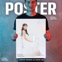 Poster IZ*ONE Wonyoung & Sakura Center Hiasan Dinding Kamar Cewek Dekorasi Interior Chic Art Gambar