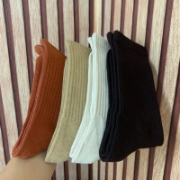 Kaos Kaki Vintage Pria & Wanita Panjang Dewasa dengan Motif Unik/Kaos Kaki Uniklo/Kaos Kaki Skete/ K