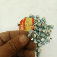 Baut gear depan Suzuki Dr-Z125 Dr125 Dr200 Gn125 Jr50 Lt-F500 Vs1400 Vs800 Vz800 09100-06074 Origina