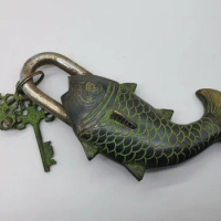 Han Dynasty Bronze Fish Lock Vintage Home Decoration Craft Ornaments