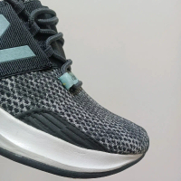 SEPATU RUNNING NB FRESHFOAM ROAV WOMEN