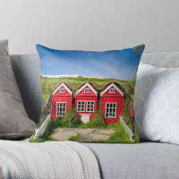 Cute red elf houses in Iceland Throw Pillow Cushion Cover Home Decorative Sofa Pillow Cover Cushion Cover 40x40cm 45x45cm