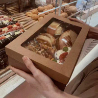 20Pcs/Lot Large Kraft Paper Picnic Box With Biscuit Gift Boxes Tiramisu Bento Dessert Cake Box Wholesale