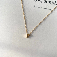 [พร้อมส่ง] seven days a week SINGLE ALPHABET NECKLACE