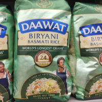 Daawat Biryani Basmati Rice 1kg - Beras Basmati Terpanjang Dunia Aged Up to 2 Tahun untuk Rasa Terba