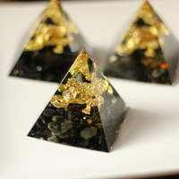 天然水晶碎石金蟾金字塔半寶石滴膠擺件家居辦公桌擺設裝飾品