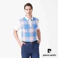 【pierre cardin 皮爾卡登】商務休閒 男款 吸濕排汗胸前印格短袖襯衫領polo衫-水藍色(5247208-37)