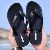 Summer New Flip-Flops Couple Outdoor Non-Slip Slippers Men's Trendy Korean Style Beach Shoes Personalized Sandals