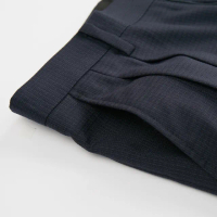 【ROBERTA 諾貝達】商務型男必備 細格紋西裝褲(藍色)