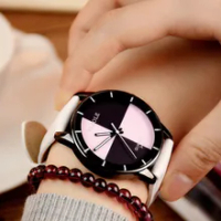 YAZOLE Luxury Brand Wrist Watch Women Watches Fashion Mix Color Quartz Watch Unisex Leather Watch Relogio Feminino Female Clock