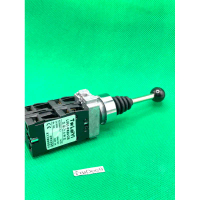 XD2 PA22 CR 240v 3A เด้งกลับ สวิทช์ปุ่มกดจอยสติ๊กควบคุมเกม  สินค้าดี