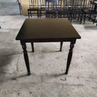 Bàn vuông chân tiện 80x80x75 mới 100%