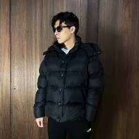 美國百分百【全新真品】Burberry 羽絨外套 連帽 男款 歐洲精品 保暖 多功能 羽絨背心 logo 黑色 CH02