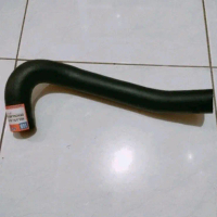 SELANG RADIATOR INNOVA BENSIN ATAS, HARGA PER 1 PCS