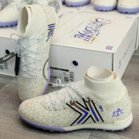 KELME Giày Bóng Đá 5.0 TF Cổ Cao Màu Trắng Tím Phong Cách Thời Trang Hiện Đại Thoải Mái Và Tự Tin