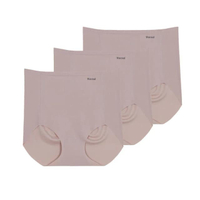 กางเกงในวาโก้ รุ่น WU4999 Set 3 ชิ้น สีเบจ