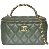 【CHANEL 香奈兒】經典22K vanity box小羊皮復古金鍊手柄長化妝盒/斜背包(綠色AP3012L-GREEN-GPN)