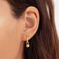 ANTING CLIP ASLI TITANIUM MENYERUPAI EMAS ELEGAN