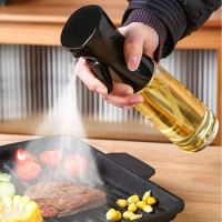 1pc Black Transparent Oil Spray Bottle for Cooking Kitchen Olive Oil Sprayer for Camping BBQ Baking Vinegar Soy Sauce