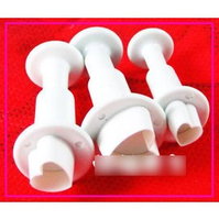 【翻糖模-塑膠-3件心形】翻糖彈簧壓模 餅乾模 翻糖蛋糕工具 糖花(一套三件: 0.5、1、1.3cm)-8001006
