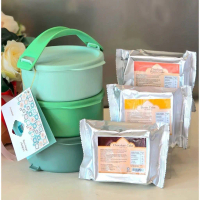 Cake Raya with Tupperware Click To Go Bekal Raya