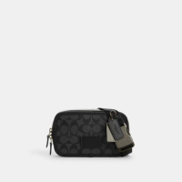【COACH】蔻馳官方直營 WYATT經典Logo腰包-炭黑色/黑色(CM106)
