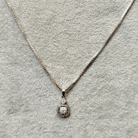 kalung mutiara besi putih titanum Ulang tahun