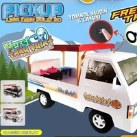 PGTOYS Mainan Mobil Pick Up L300 Tahu Bulat Miniatur Putih Hitam BO Musik Lampu LED Mainan Anak Laki