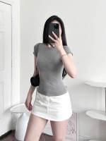 Áo thun nữ cổ tròn basic đơn giản ôm dáng tay ngắn Salahouse